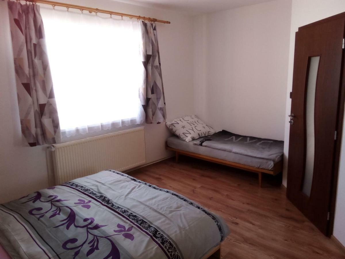 Вилла Ubytovani 67 Kuncice nad Labem Экстерьер фото