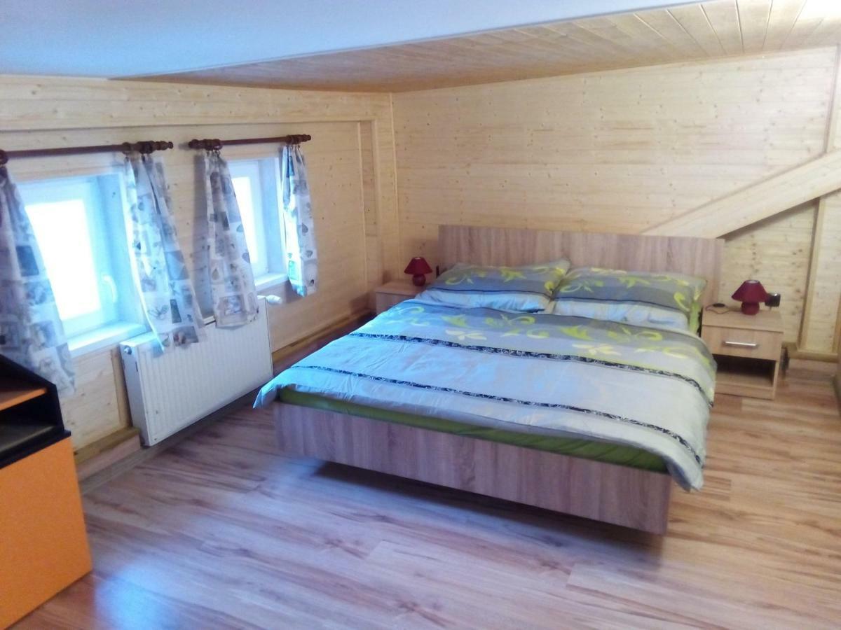 Вилла Ubytovani 67 Kuncice nad Labem Экстерьер фото